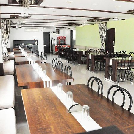 Hotel Sahara Аурангабад Екстериор снимка